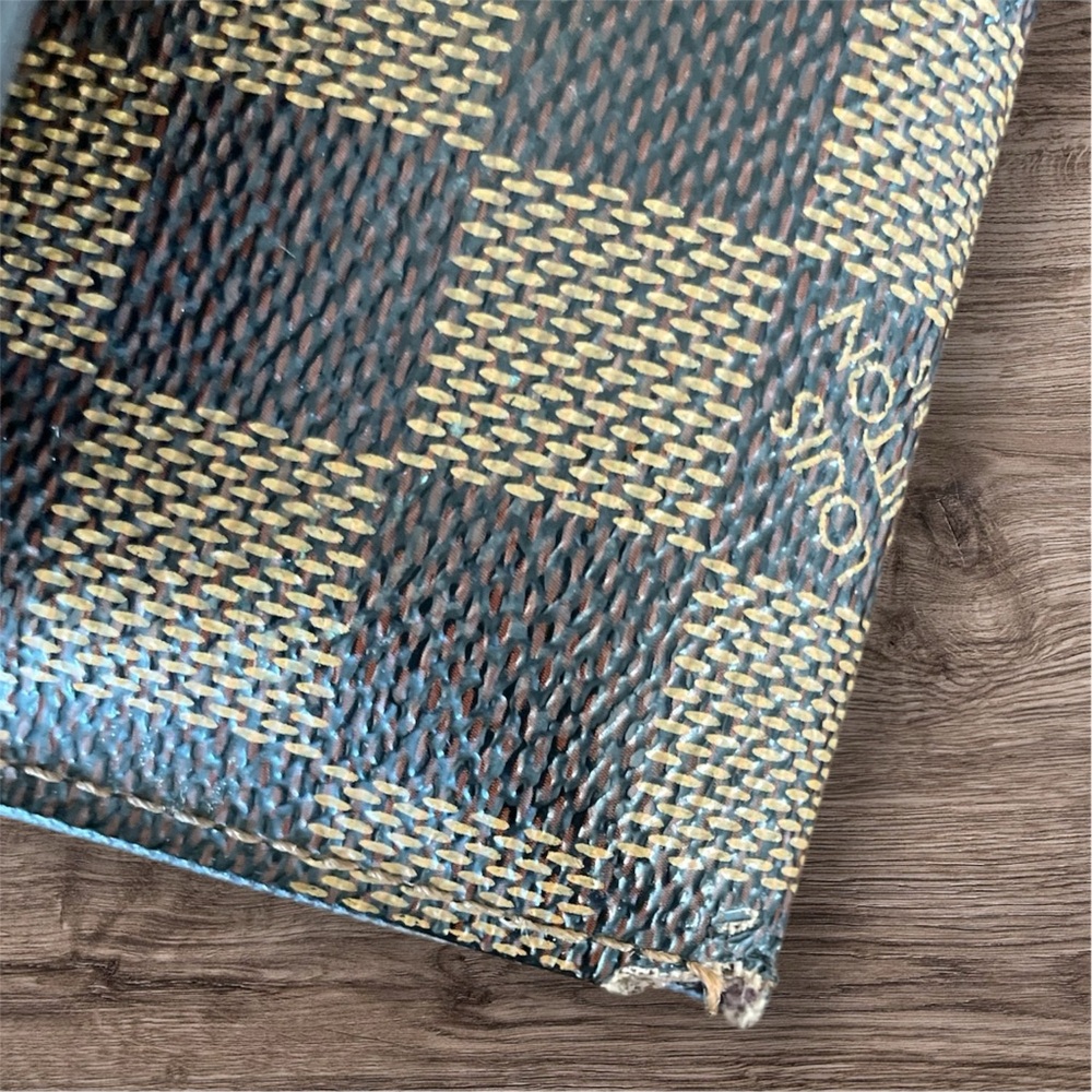 Authentic Louis Vuitton Checkered Cigarette Case - Black and Gold - Picture 4 of 8